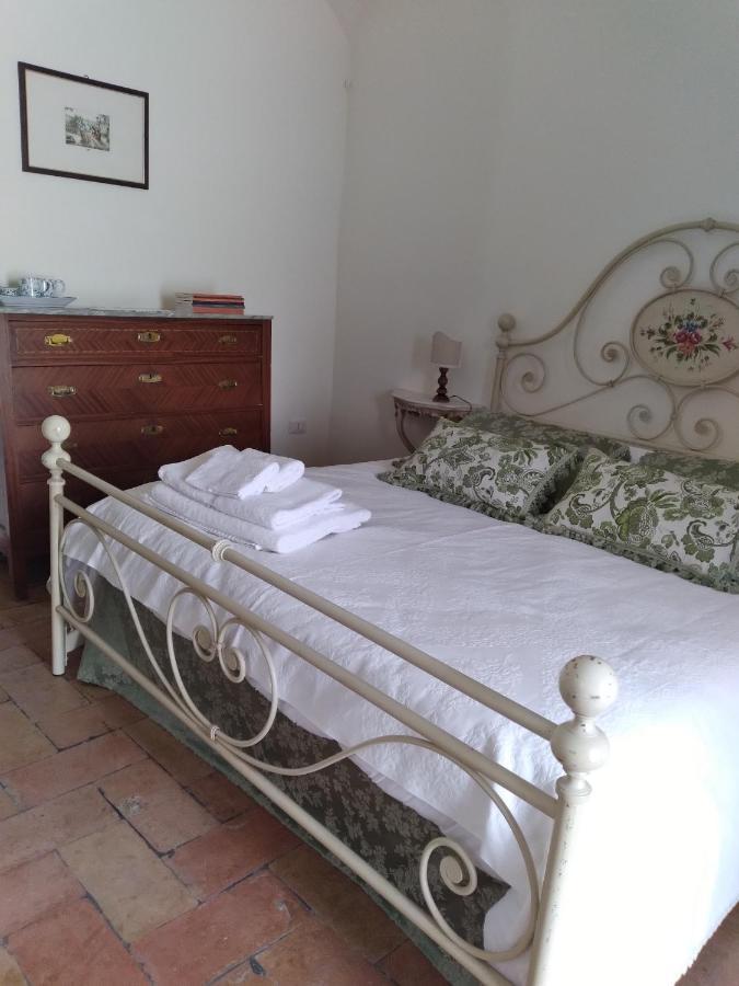 Appartement L'Arco Romano à Foligno Extérieur photo