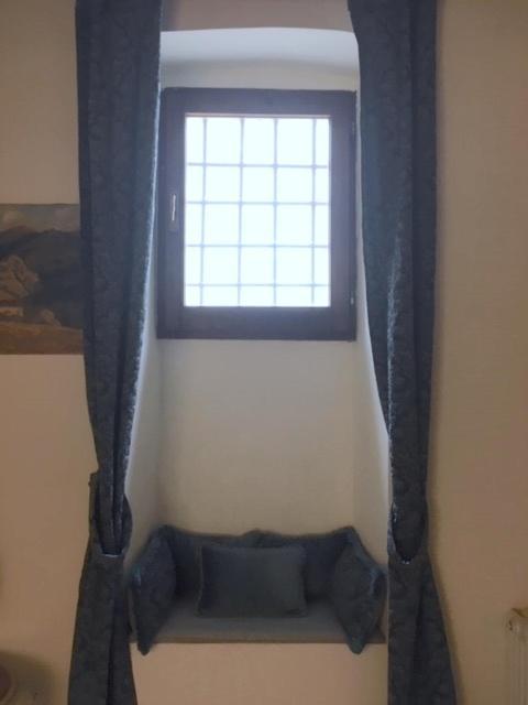 Appartement L'Arco Romano à Foligno Extérieur photo
